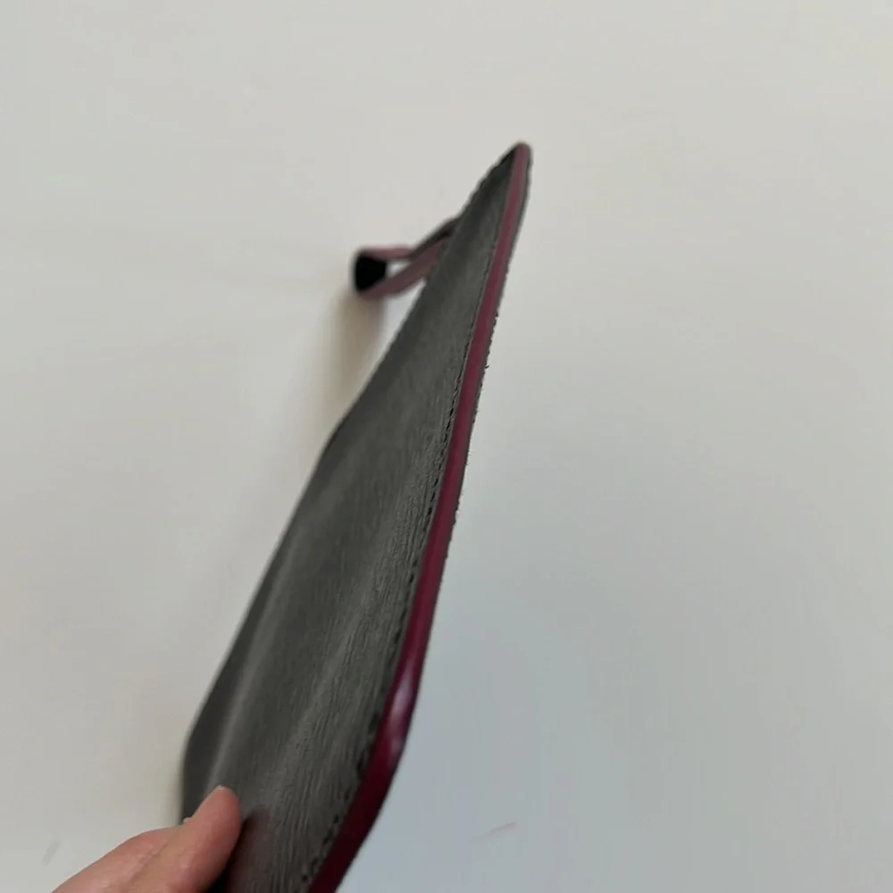 Salvatore Ferragamo Clutch Bag - Picture 8 of 8